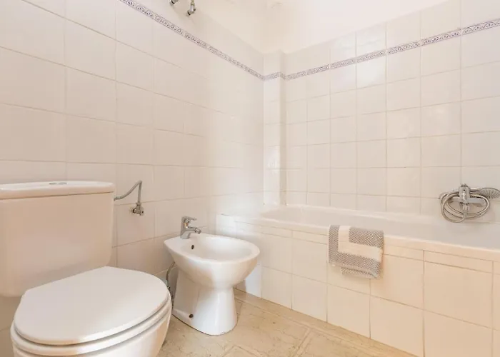 The Olive Press Bay *