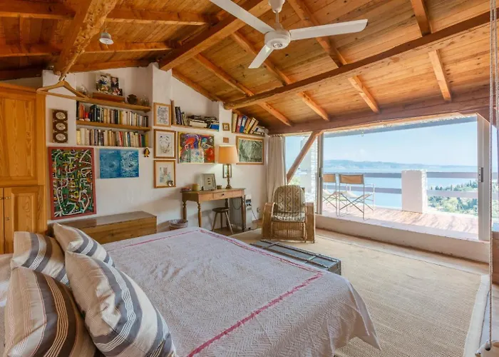 The Olive Press Bay Villa *