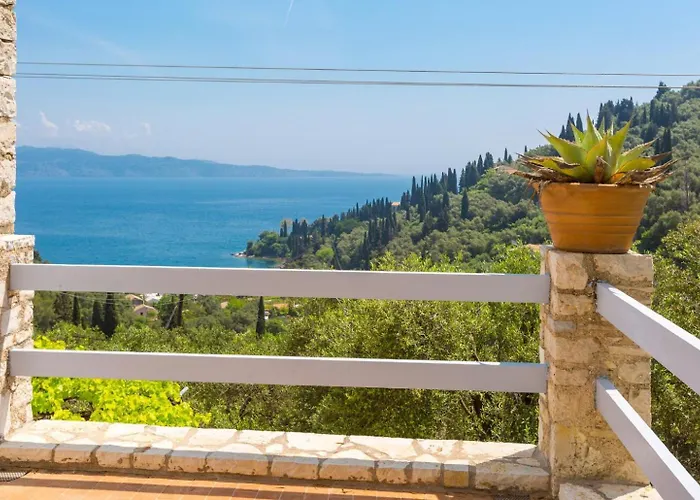 The Olive Press Bay * Agní