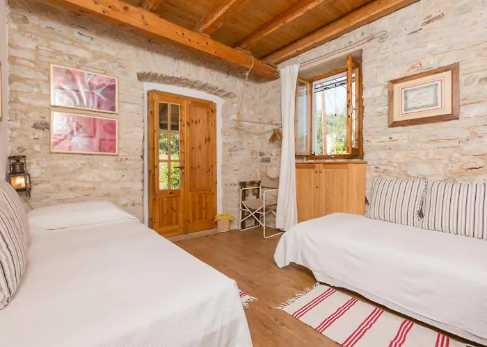 The Olive Press Bay *