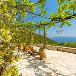 The Olive Press Bay *