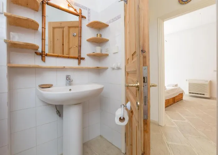 Villa The Olive Press Bay *